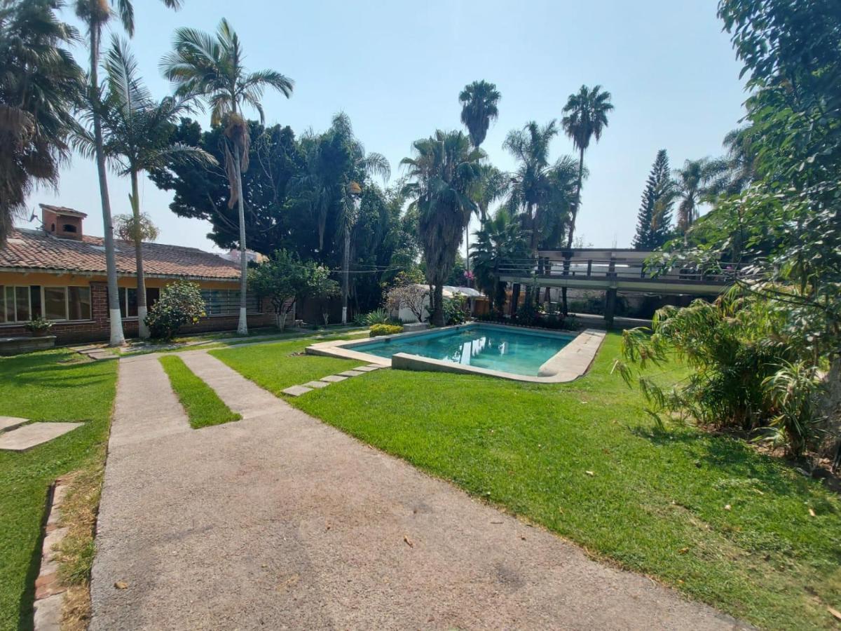 Auto Hotel Jardines De Amatitlan Cuernavaca Exteriér fotografie